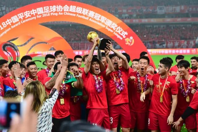 假期结束，气温回升，广州进入冬季模式